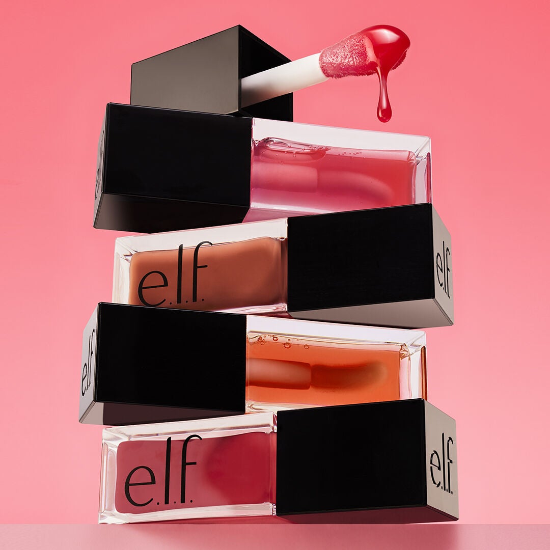 glow-reviver-lip-oil-h7 053023_SL_GlowRev_Fam_FOCUSSTACK-2RGB_IGF_a02f77a9-bf07-4a60-8c73-7b207cf9f12d.jpg