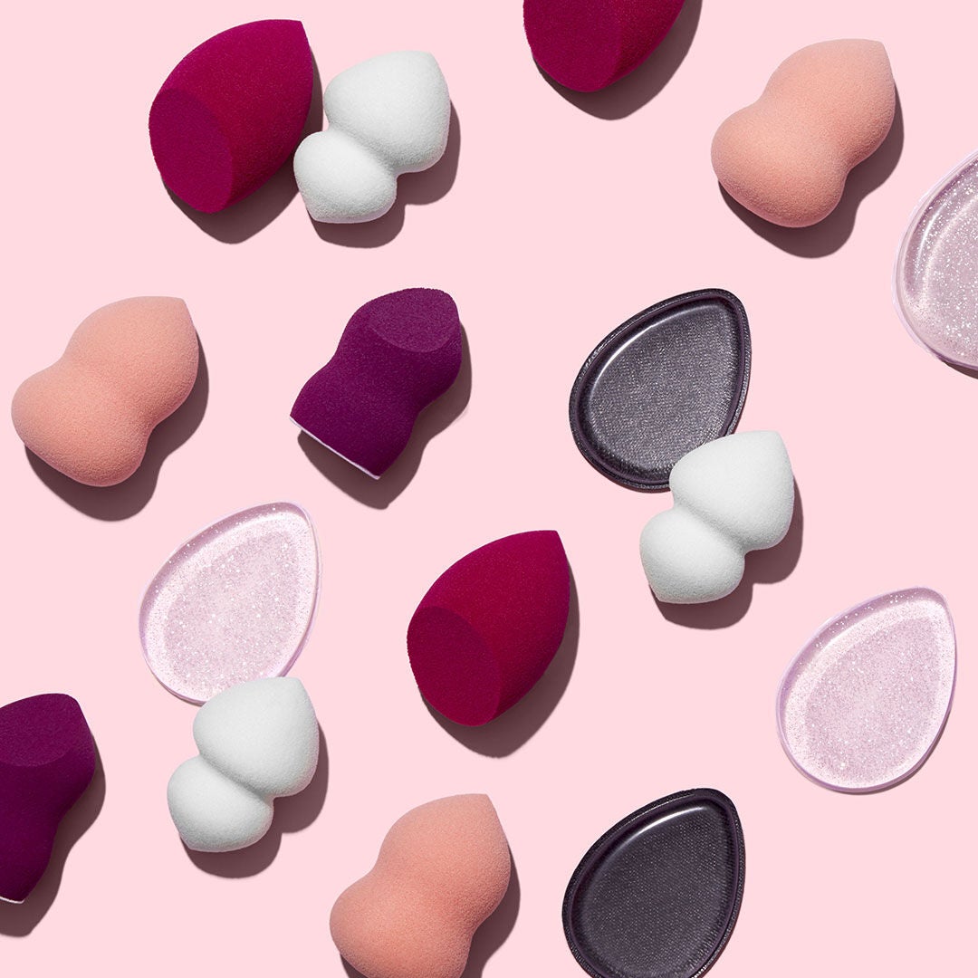 blending-and-highlighting-sponge-duo-e0 0619_SocialIGF_Sponges1_b1fd4502-7674-4b0c-86df-28fe31a55570.jpg