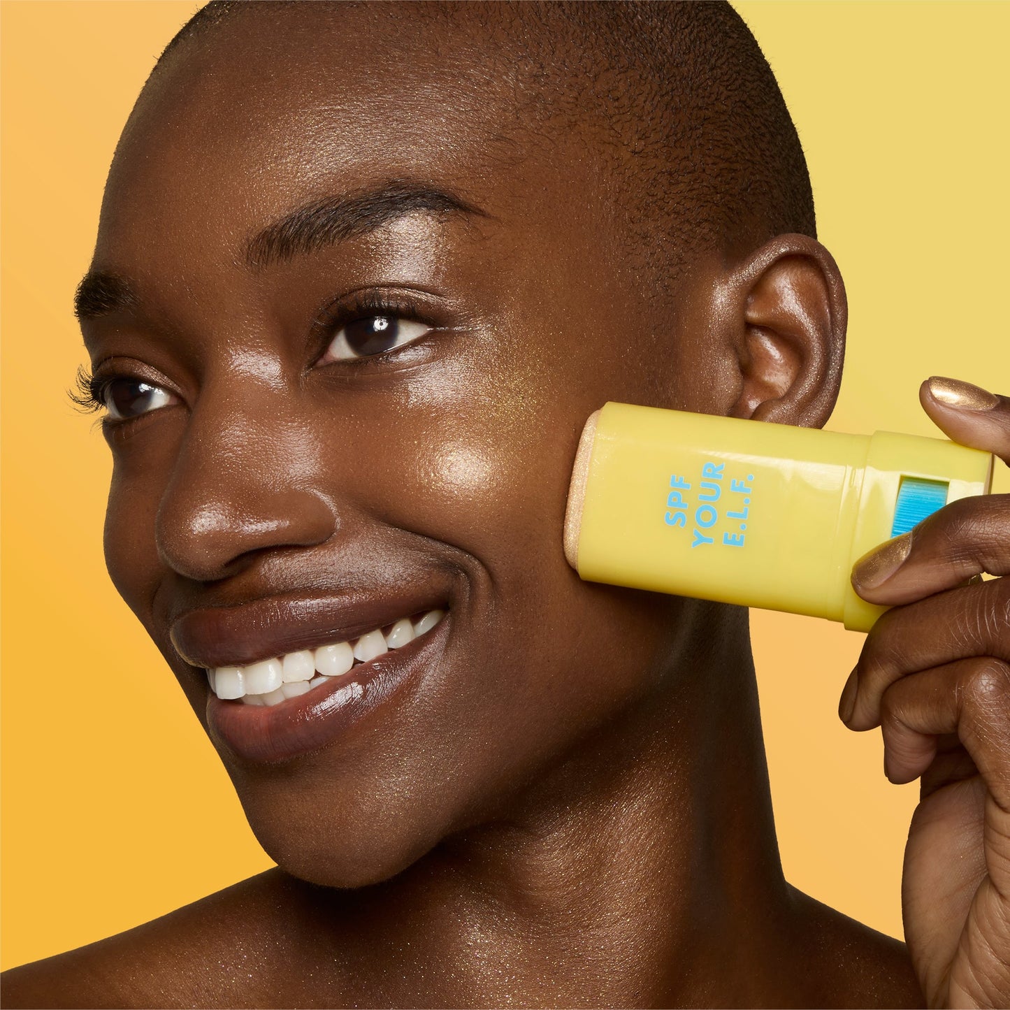 suntouchable-invisi-stick-spf-50-glitz-q7 57109_SUNTOUCHABLES_INVISI_STICK_IYANNA_0124_V4.jpg