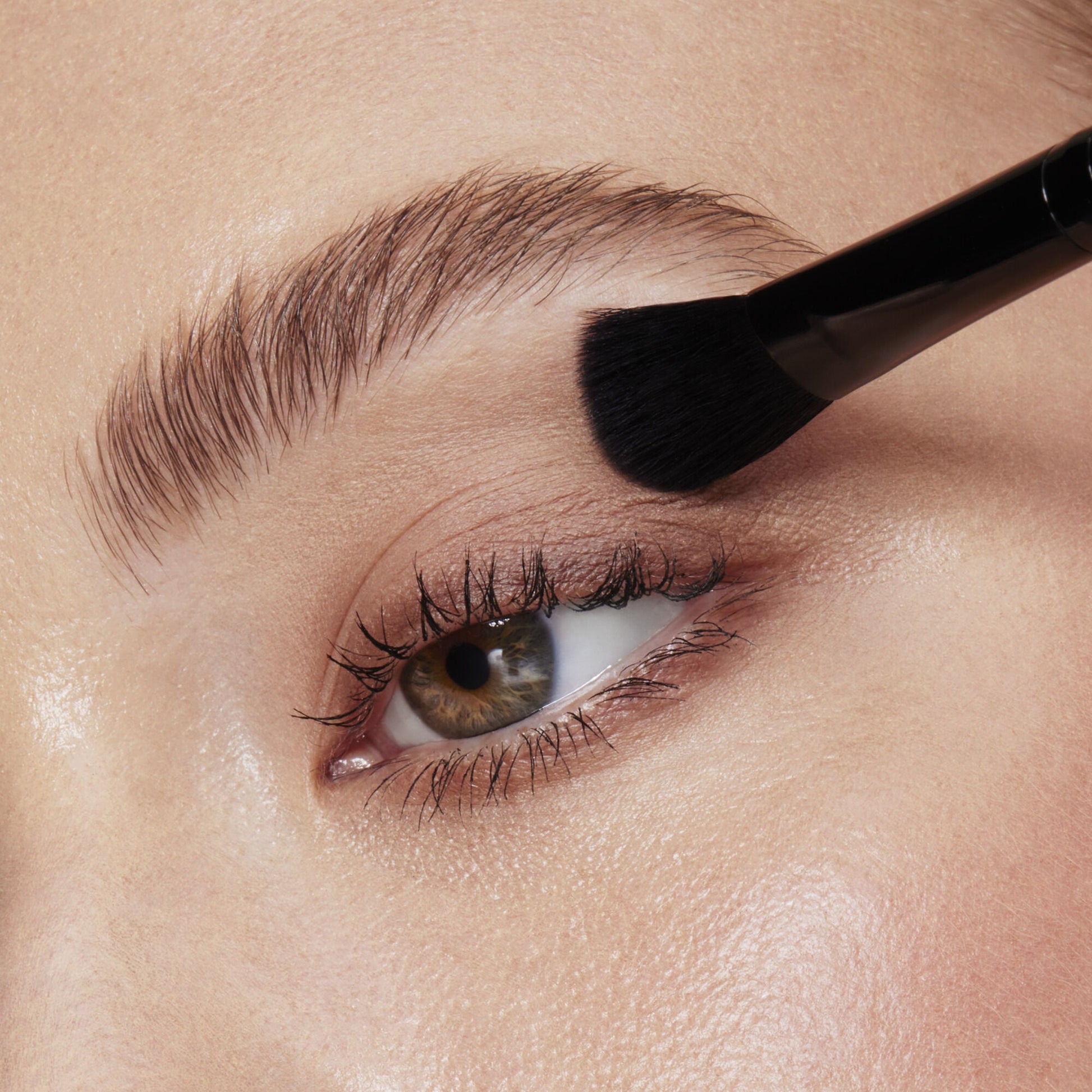 full-face-and-eye-makeup-brush-set-with-travel-case-i2 84674_FULL_FACE_EYE_BRUSH_SET_BLENDING_EYE_BRUSH_CARI_0137.jpg